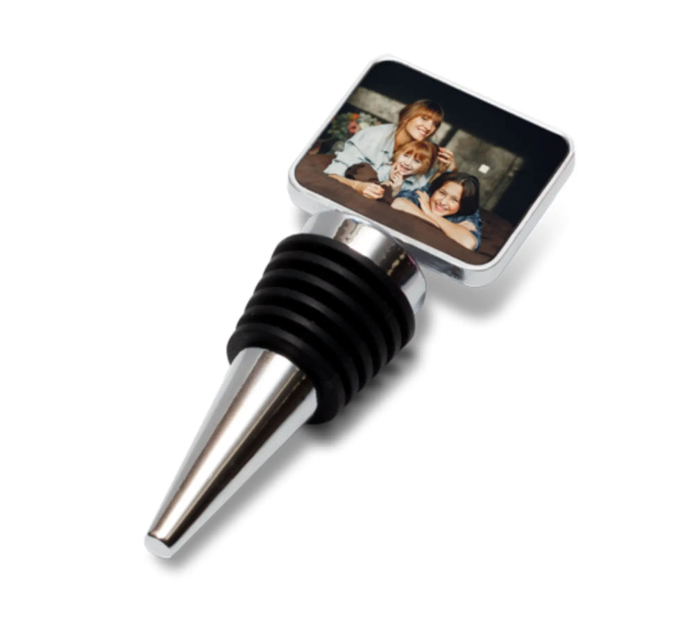 High definition bottle stoppers and wine savers